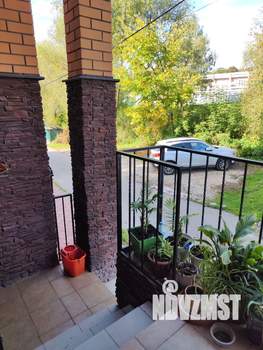 Коттедж 371м², 3-этажный, участок 4 сот.  
