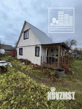 Дом 60м&sup2;, 2-этажный, участок 9 сот.  