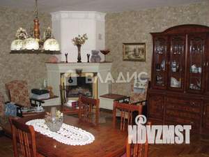 Дом 240м², 2-этажный, участок 17 сот.  