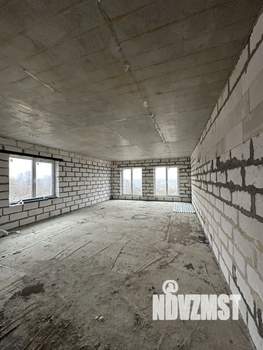 Таунхаус 156м², 2-этажный, участок 6 сот.  