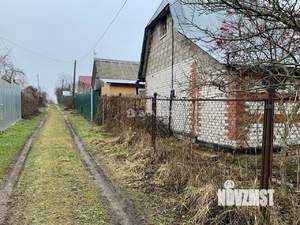 Дом 40м&sup2;, 2-этажный, участок 4 сот.  