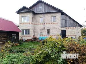 Дом 221м², 2-этажный, участок 8 сот.  