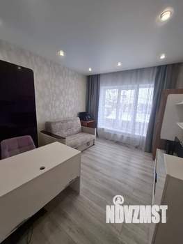 Коттедж 287м², 2-этажный, участок 6 сот.  