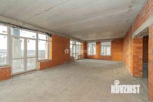 Дом 365м², 2-этажный, участок 5 сот.  