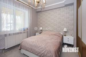 Дом 202м&sup2;, 3-этажный, участок 15 сот.  