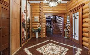 Дом 274м&sup2;, 2-этажный, участок 14 сот.  