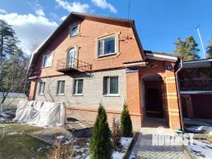 Дом 151м², 2-этажный, участок 10 сот.  