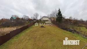 Дом 300м&sup2;, 3-этажный, участок 12 сот.  