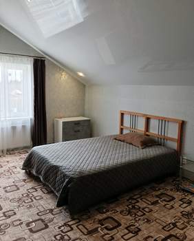 Дом 140м², 2-этажный, участок 9 сот.  