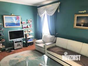 Дом 348м², 3-этажный, участок 20 сот.  
