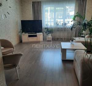 Дом 181м&sup2;, 3-этажный, участок 7 сот.  