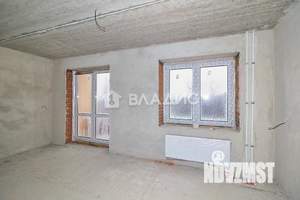Таунхаус 190м², 3-этажный, участок 1 сот.  