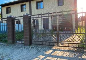Дом 175м², 2-этажный, участок 4 сот.  