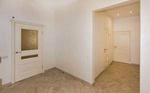 Дом 251м², 2-этажный, участок 6 сот.  