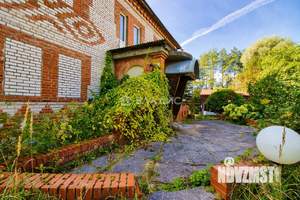 Дом 240м², 2-этажный, участок 17 сот.  