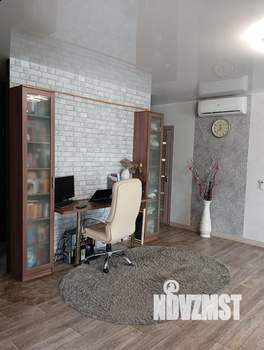 Дом 140м², 2-этажный, участок 9 сот.  