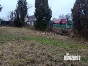 Дом 30м&sup2;, 2-этажный, участок 6 сот.  