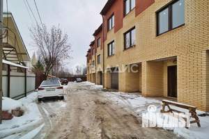 Таунхаус 190м², 3-этажный, участок 1 сот.  