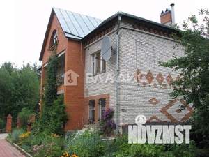 Дом 240м², 2-этажный, участок 17 сот.  