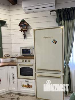 Коттедж 200м², 2-этажный, участок 20 сот.  