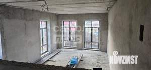Таунхаус 350м², 3-этажный, участок 6 сот.  
