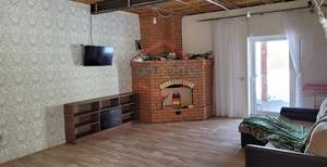 Дом 202м&sup2;, 2-этажный, участок 15 сот.  