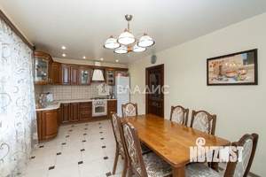 Таунхаус 163м&sup2;, 3-этажный, участок 4 сот.  