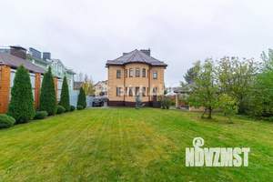 Дом 360м², 2-этажный, участок 11 сот.  