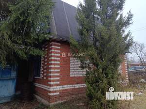 Дом 30м², 2-этажный, участок 6 сот.  
