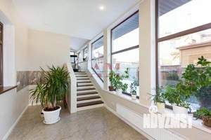 Коттедж 288м², 2-этажный, участок 7 сот.  