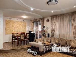 Дом 361м², 2-этажный, участок 17 сот.  
