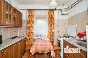 Дом 50м&sup2;, 1-этажный, участок 6 сот.  