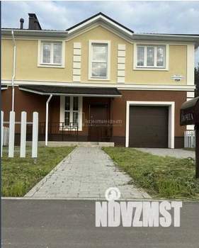 Таунхаус 148м², 2-этажный, участок 6 сот.  