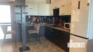 3-к квартира, посуточно, 80м2, 1/1 этаж