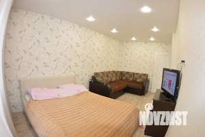 2-к квартира, посуточно, 70м2, 2/18 этаж