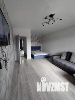 1-к квартира, посуточно, 49м2, 1/10 этаж