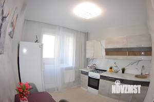 1-к квартира, посуточно, 35м2, 1/1 этаж