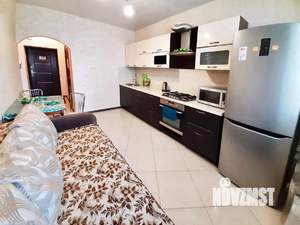 1-к квартира, посуточно, 45м2, 4/9 этаж