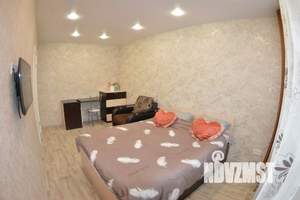 1-к квартира, посуточно, 65м2, 1/1 этаж