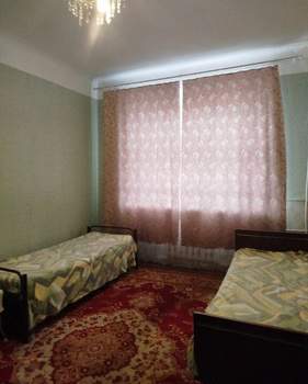 3-к квартира, на длительный срок, 210м2, 1/4 этаж