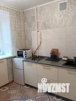 1-к квартира, посуточно, 32м2, 2/5 этаж