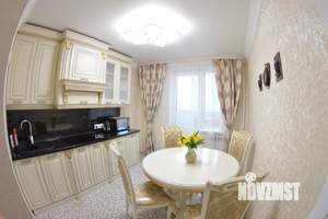 1-к квартира, посуточно, 44м2, 1/1 этаж