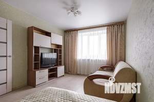 1-к квартира, посуточно, 35м2, 8/18 этаж