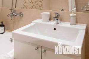 2-к квартира, посуточно, 50м2, 2/9 этаж