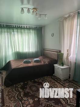 1-к квартира, посуточно, 32м2, 2/4 этаж