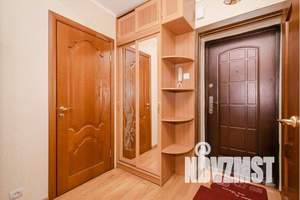 1-к квартира, посуточно, 40м2, 9/9 этаж