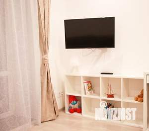 1-к квартира, посуточно, 42м2, 3/7 этаж