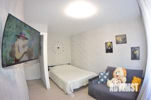 1-к квартира, посуточно, 35м2, 4/19 этаж