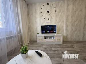 1-к квартира, посуточно, 44м2, 10/17 этаж