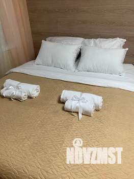 Студия квартира, посуточно, 42м2, 9/9 этаж